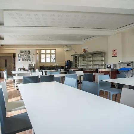 Cis Lamourelle Centre International De Sejour Carcasona