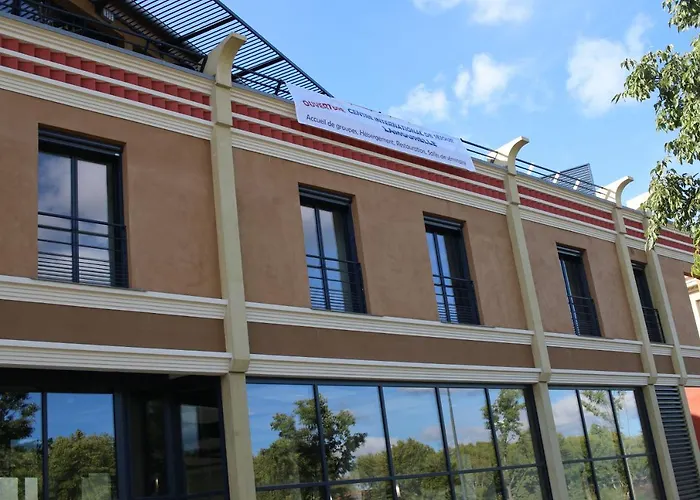 Cis Lamourelle Centre International De Sejour *