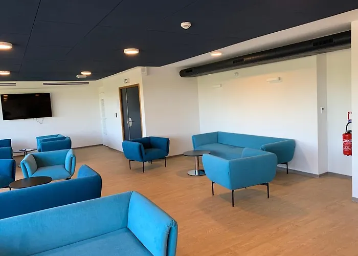 Cis Lamourelle Centre International De Sejour Отель