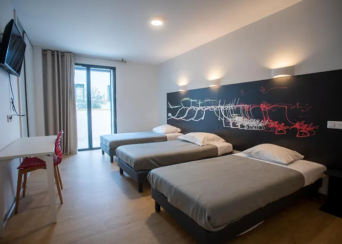 Cis Lamourelle Centre International De Sejour Отель