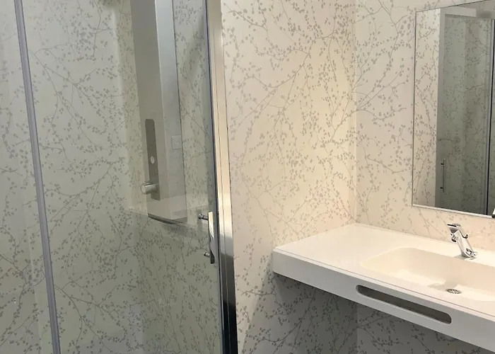 Cis Lamourelle Centre International De Sejour Каркассон