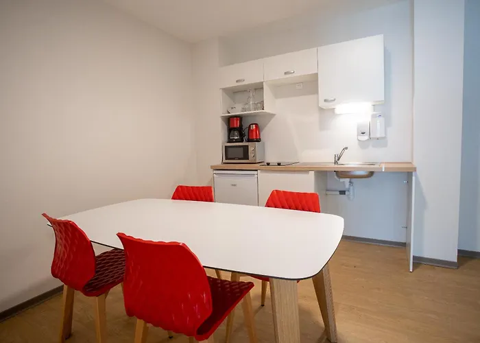 Cis Lamourelle Centre International De Sejour