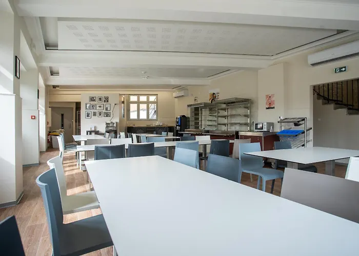 Cis Lamourelle Centre International De Sejour Carcassonne