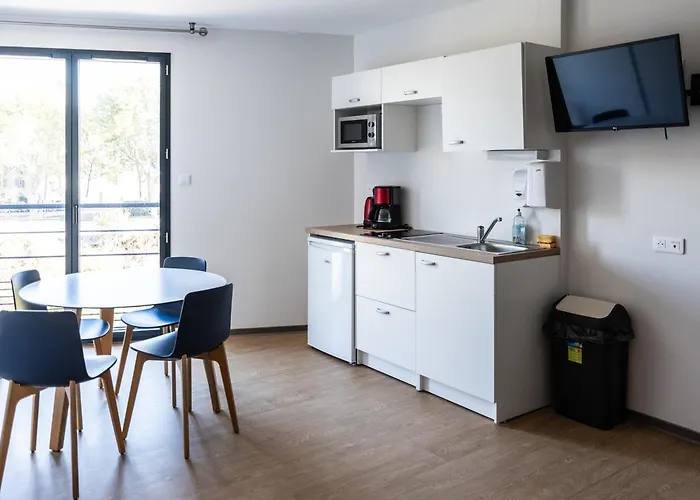 Cis Lamourelle Centre International De Sejour *